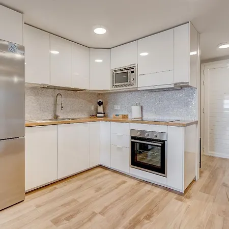 Dear Paradise Apartment *